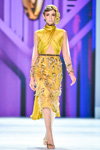 Valentin Yudashkin SS17 show (looks: yellow skirt)