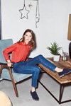 Floris van Bommel AW17 campaign (looks: red blouse, blue jeans)