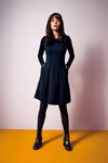 Лукбук Robe Légère AW17 (наряды и образы: синее платье, чёрные колготки)