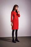 Лукбук Robe Légère AW17 (наряды и образы: красное платье, чёрные колготки)