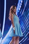 Julija Kuźmienko. Finał "Miss Białorusi 2018": pierwsza prezentacja (ubrania i obraz: sukienka błękitna)