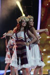 Anastasia Gubarevich y Ksienija Barodzka. Gala final — Miss Belarús 2018. BFC