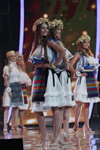 Wiktoryja Drałowa i Wiktoryja Gorbacz. Finał "Miss Białorusi 2018": prezentacja w lnianych kostiumach