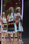 Maryja Piarwij, Ksienija Asawickaja, Kaciaryna Gudkowa. Finał "Miss Białorusi 2018": prezentacja w lnianych kostiumach