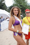 Участницы конкурса "Мисс Украина 2018" состязались в купальниках на пляже