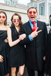 Григорий Лепс и группа Cosmos Girls ( (слева направо) Саша Гинер ,Ева Лепс, Эден Голан). Премия МУЗ-ТВ 2018.Трансформация