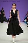 Показ Larisa Lobanova — Ukrainian Fashion Week FW18/19 (наряды и образы: чёрное платье)