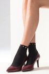 Лукбук Filifolli FW18/19 (наряды и образы: чёрные носки, бордовые лодочки)