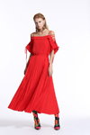 Лукбук Miss Sixty SS18 (наряди й образи: червона сукня на бретелях)