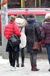 Moda uliczna pod śniegiem. Grudzień 2018 w Mińsku