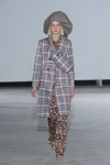 Baum und Pferdgarten show — Copenhagen Fashion Week AW19/20 (looks: grey checkered coat, grey checkered hat)