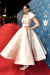 Sonam Kapoor. SIHH 2019 guests (looks: whiteevening dress, white pumps)