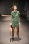Pokaz LAKE studio — Ukrainian Fashion Week FW19/20 (ubrania i obraz: sukienka mini zielona)