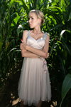 Фотосессия Go Princess — Wow Show (наряды и образы: белое коктейльное платье, блонд (цвет волос))