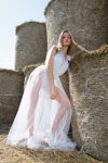 LILI photoshoot — Wow Show (looks: whiteevening dress)