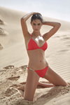 Kampania strojów kąpielowych Pain de Sucre SS 2019 (ubrania i obraz: strój kąpielowy czerwony)