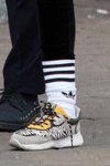 Minsk street fashion. 10/2019 (looks: black and white socks, grey sneakers with zebra print)