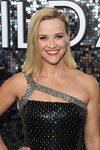 Reese Witherspoon. 26th Annual Screen Actors Guild Awards (looks: blond hair, blackevening dress)