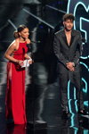 Leslie Grace y Prince Royce. Ceremonia de premiación — Premios Grammy Latinos 2020