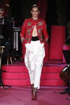 Darya Kostenich. PERTEGAZ show — MBFW Madrid FW20/21 (looks: red flowerfloral blazer, white trousers, red sandals, black sheer tights)