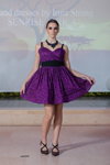 Pokaz Irina Strong — Odessa Fashion Week 2020 (ubrania i obraz: sukienka purpurowa)