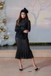 Показ Irina Strong — Odessa Fashion Week 2020 (наряды и образы: чёрное прозрачное коктейльное платье, чёрные туфли)