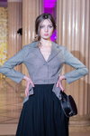 Modenschau von NATALIIA RUDNITSKA — Odessa Fashion Week 2020 (Looks: grauer Blazer)