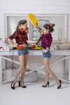 Photoshoot. Desperate Housewives (looks: red checkered blouse, sky blue denim shorts, black pumps)