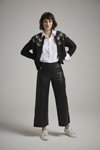 Лукбук Celtic & Co AW 20/21 (наряды и образы: чёрные брюки, белая блуза, чёрная кофта, белые туфли)