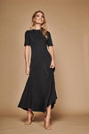 Лукбук M&Co SS 2020 (наряды и образы: телесные босоножки, чёрное платье)