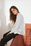 Sandra Najduk. MOHITO Future Classic campaign (looks: white blouse, black trousers)