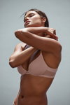 Daniela Braga. LOVE by Victoria. Dessous-Lookbook von Victoria's Secret