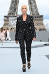 Хелен Миррен. "Le Défilé L'Oréal Paris" — Paris Fashion Week (Women) ss22