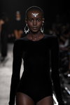 Desfile de Messika by Kate Moss — Paris Fashion Week (Women) ss22