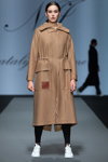Pokaz Natālija Jansone — Riga Fashion Week SS2022 (ubrania i obraz: palto cieliste)
