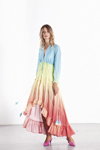 Лукбук Odi et Amo SS 2021 (наряды и образы: разноцветное платье, туфли цвета фуксии)