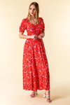 Lookbook de Roman Originals SS 2021 (looks: vestido con flores rojo, sandalias de tacón blancas)