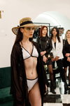 Презентация Saint Key — Riga Fashion Week AW22/23 (наряды и образы: белый купальник)