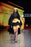 Показ Selina Keer — Riga Fashion Week AW22/23 (наряды и образы: желтый берет)