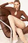 Timeless Kiss. Fiore SS 2022 tights campaign