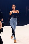 Irina Shayk. Modenschau von H&M / Mugler