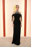 Jennifer Connelly. Церемонія відкриття — Оскар 2023 (наряди й образи: чорна вечірня сукня)