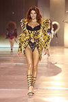 Isabeli Fontana. Atelier — Victoria's Secret Fashion Show 2024