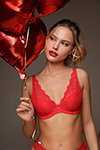 Dessous-Kampagne von LingaDore FW25. Party