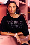 Адрыяна Ліма. The VS Icon Shoppe. Кампанія бялізны Victoria's Secret